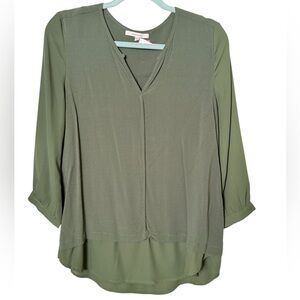 41 Hawthorn Large Sage Green Blouse